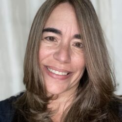 Gomez, Denise Profile Picture
